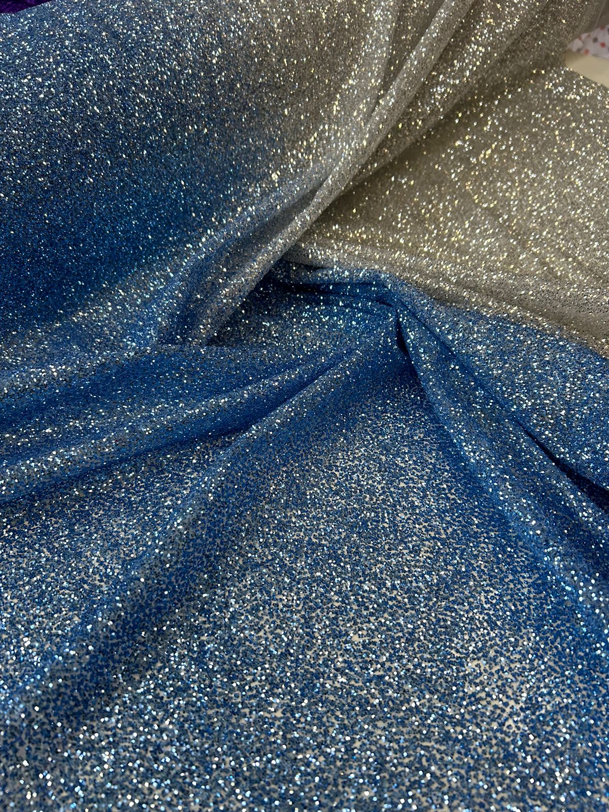 Tule Bordado com Glitter Degradê Azul Serenity com Prata 02