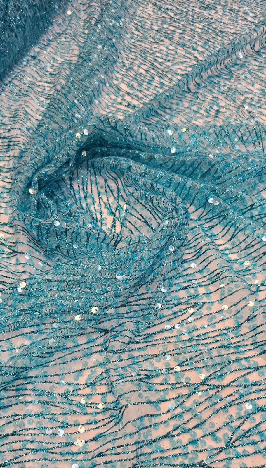Tule Bordado com Glitter e Paetês Azul Turquesa HS2126
