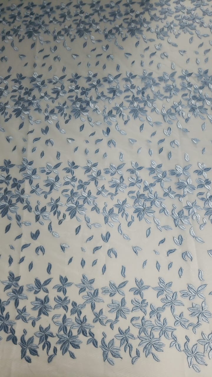 Tule Bordado Flores Azul Serenity Premium 02