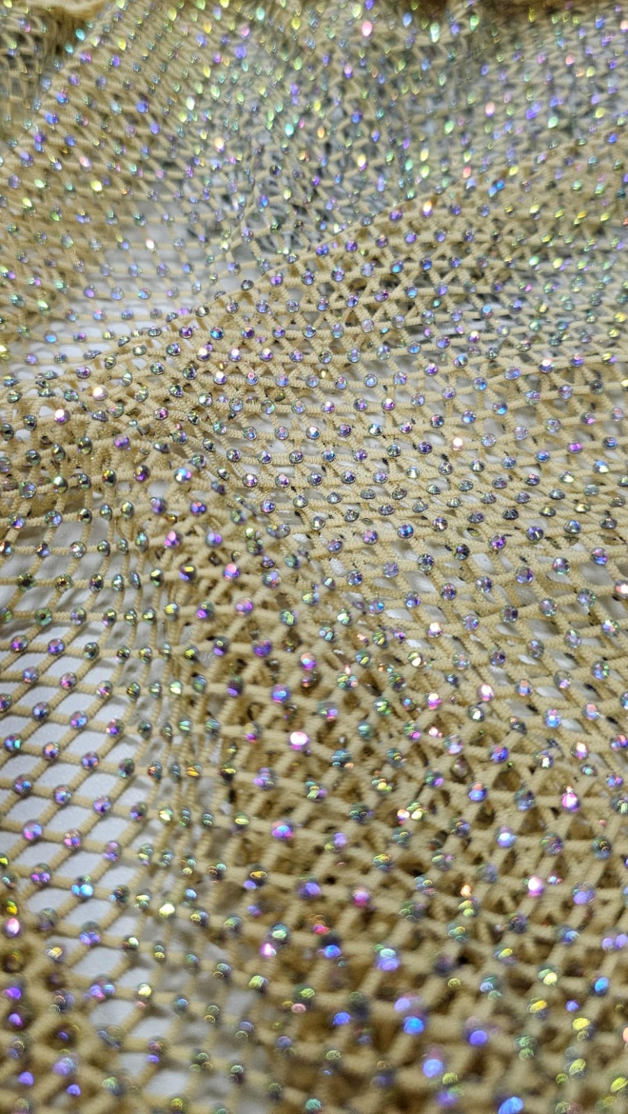 Tela Arrastão Dourado com Pedrarias Boreal
