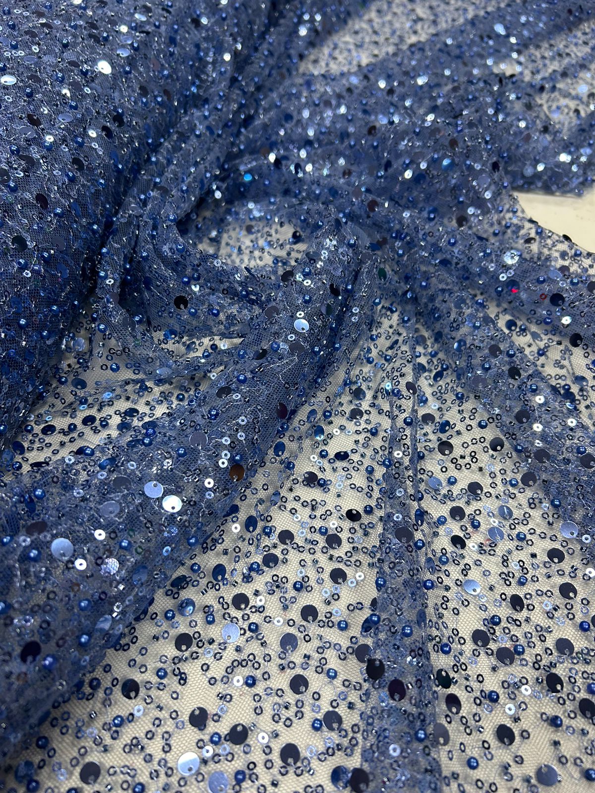 Tule Bordado com Paetês e Pedrarias Azul Jeans