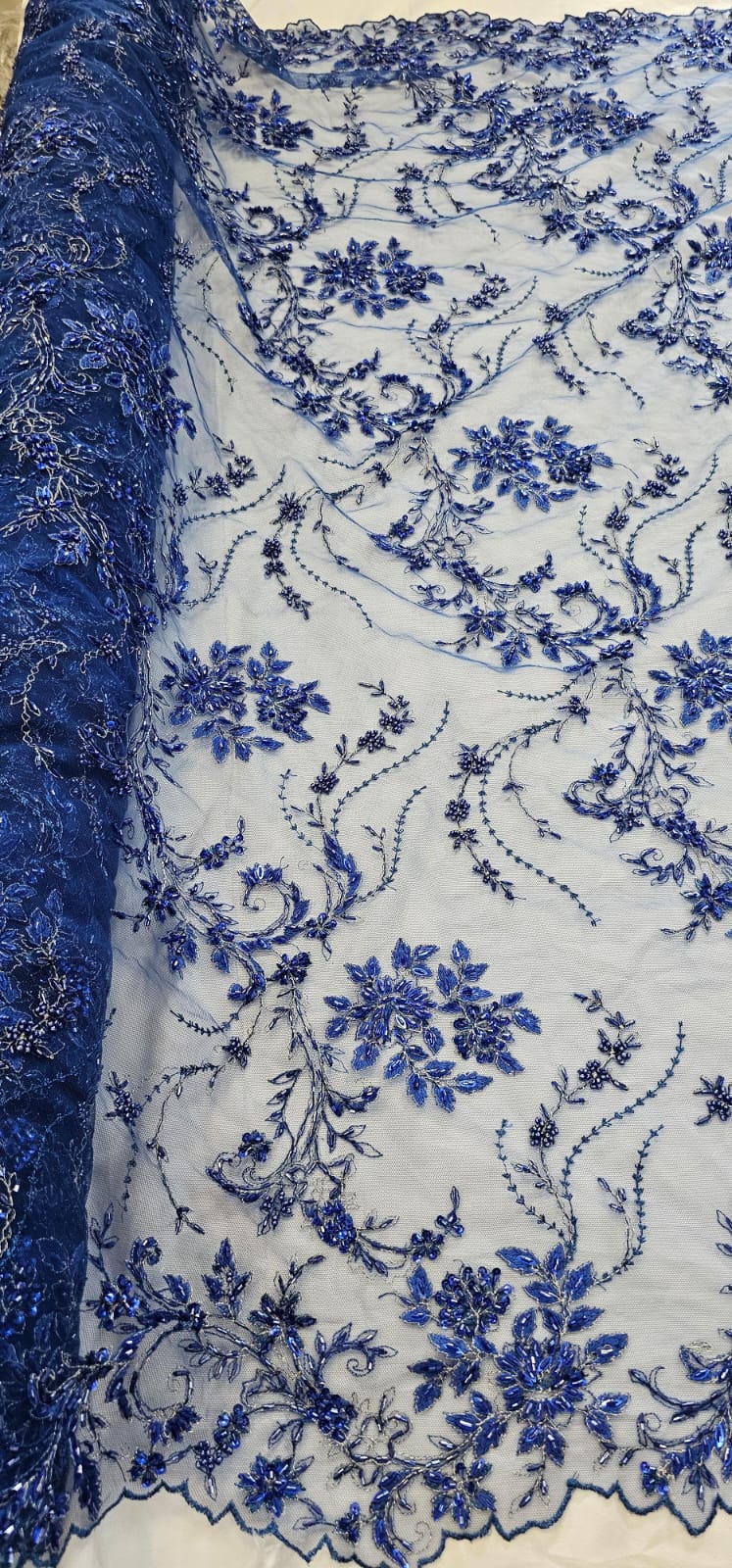 Tule Bordado com Pedrarias Coreano Azul Royal com Fio Metálico