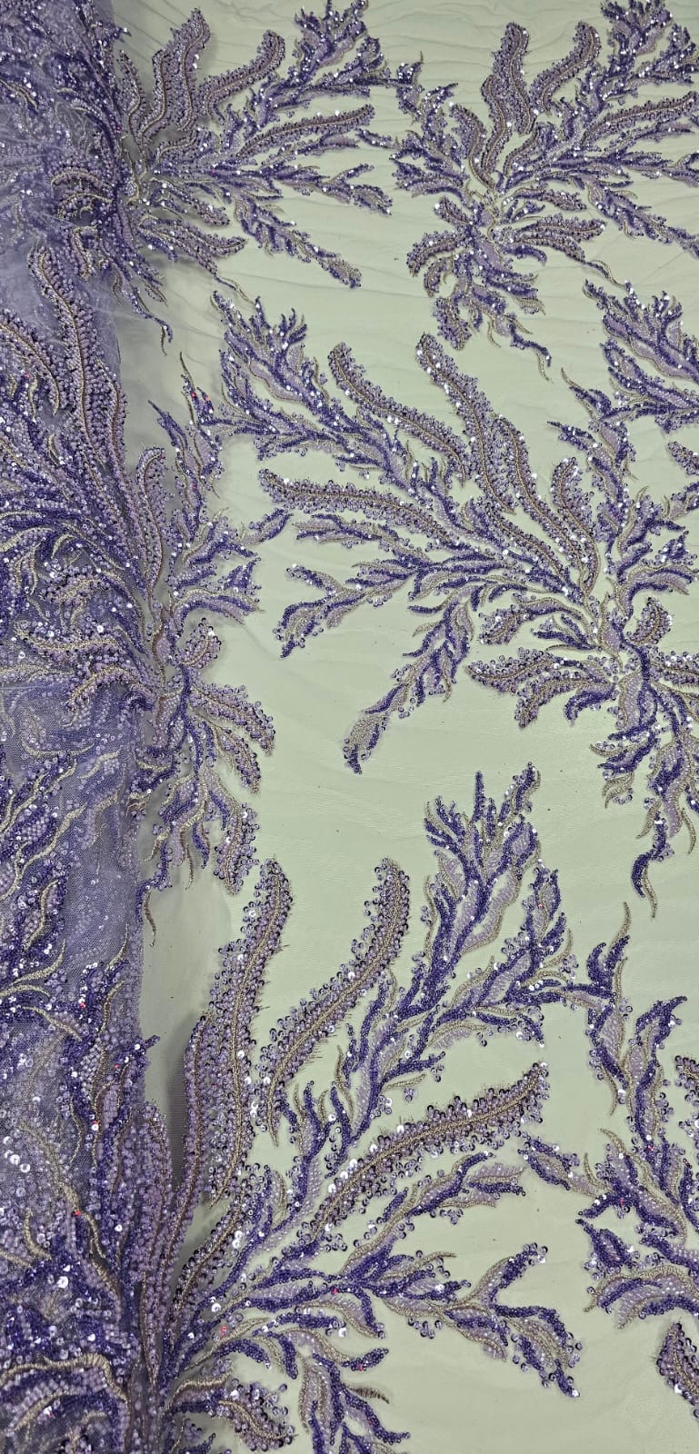 Tule Bordado com Pedrarias Lavanda HS2670