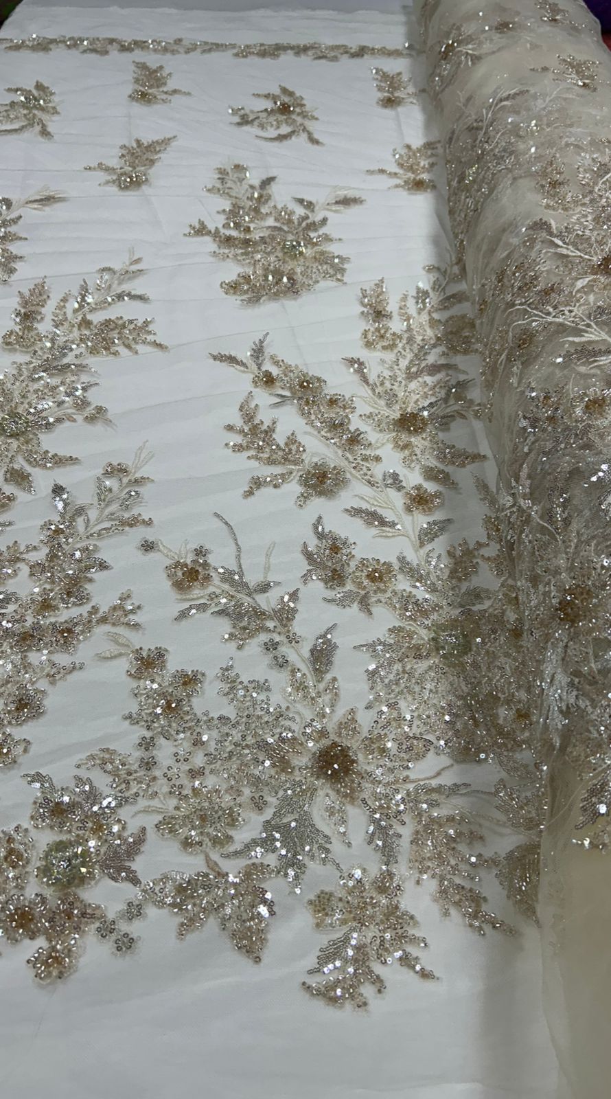 Tule Bordado com Pedrarias Premium Amarelo Claro Multicolor 3D Modelo W1F2758 