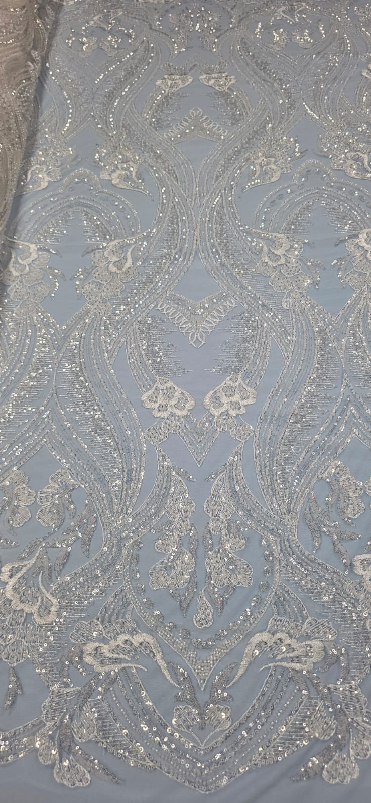 Tule Bordado com Pedrarias Premium Branco Modelo HS1191