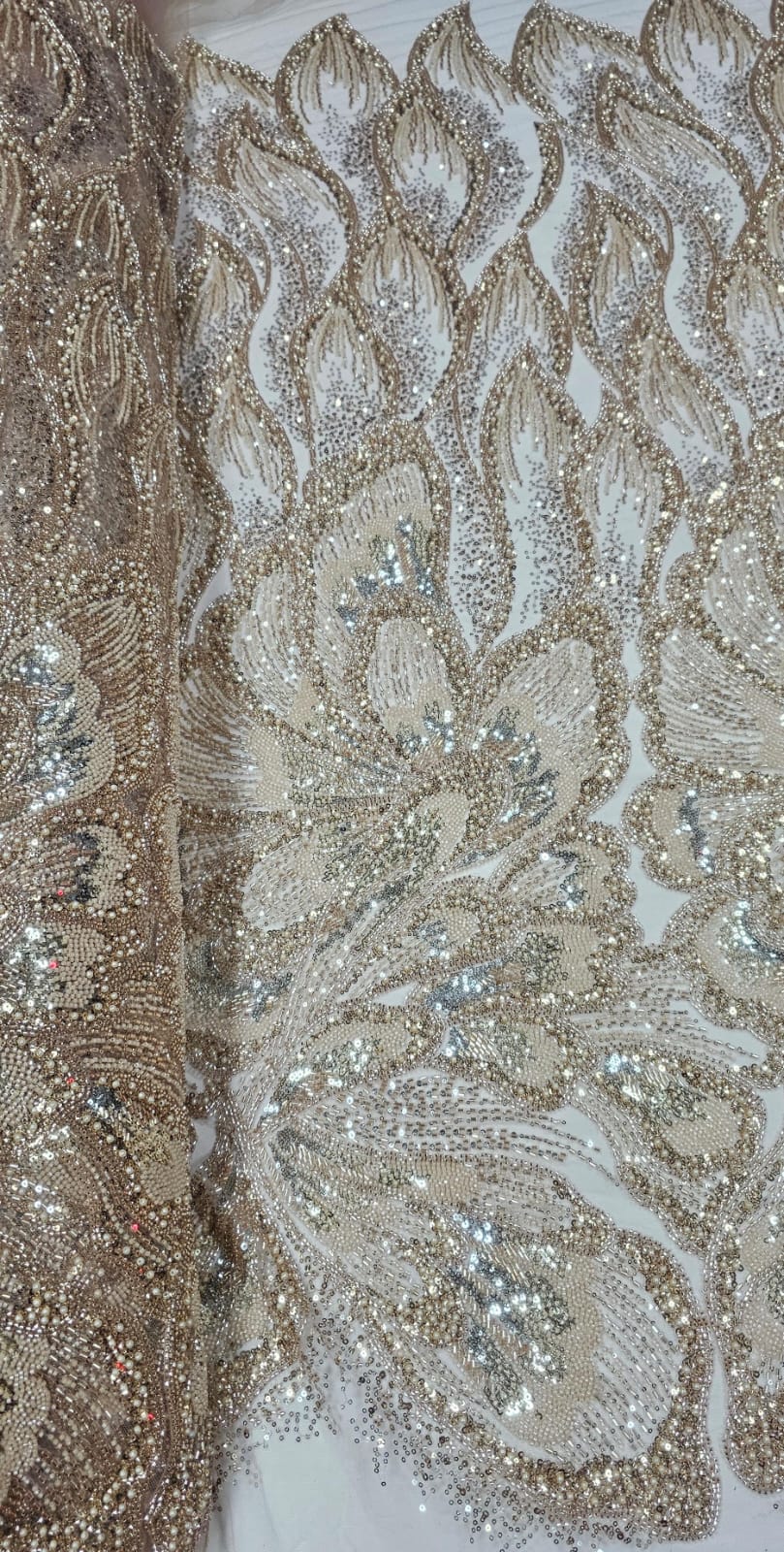 Tule Bordado com Pedrarias Premium Dourado Multicolor HT70561 