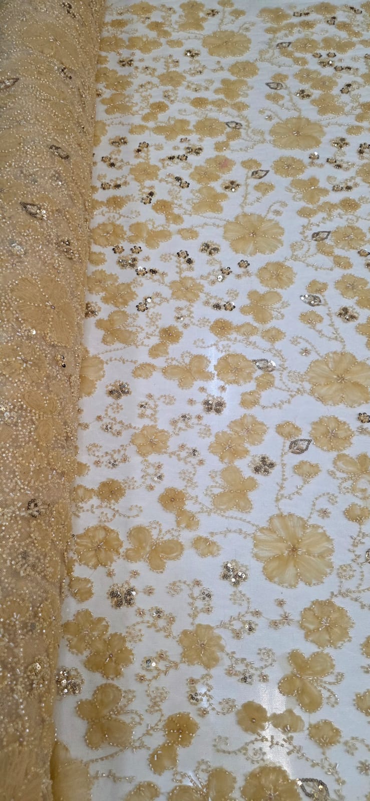 Tule Bordado Com Pedrarias Premium Lumiere Dourado