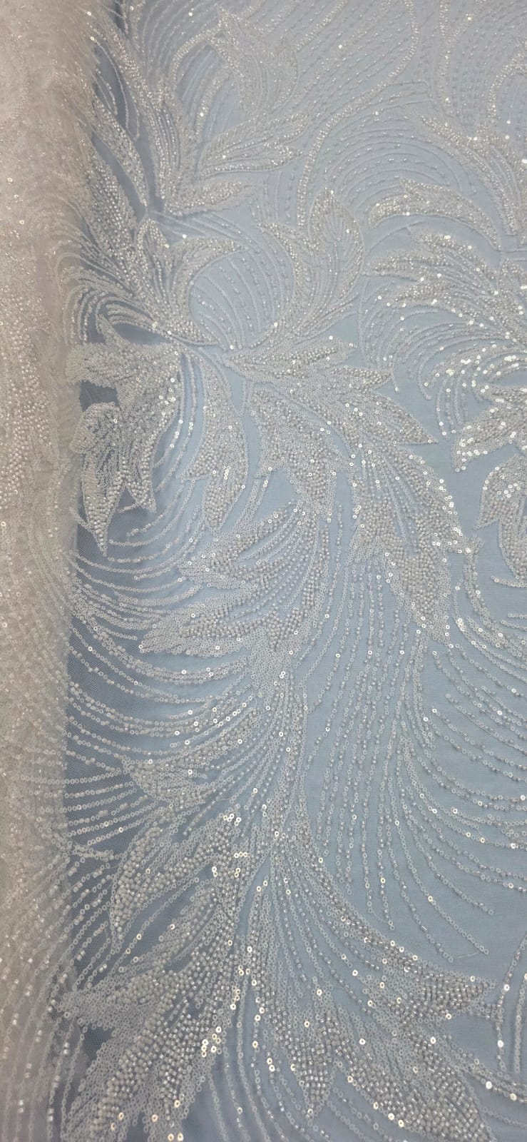 Tule Bordado com Pedrarias Premium Monte Carlo Branco Modelo 274