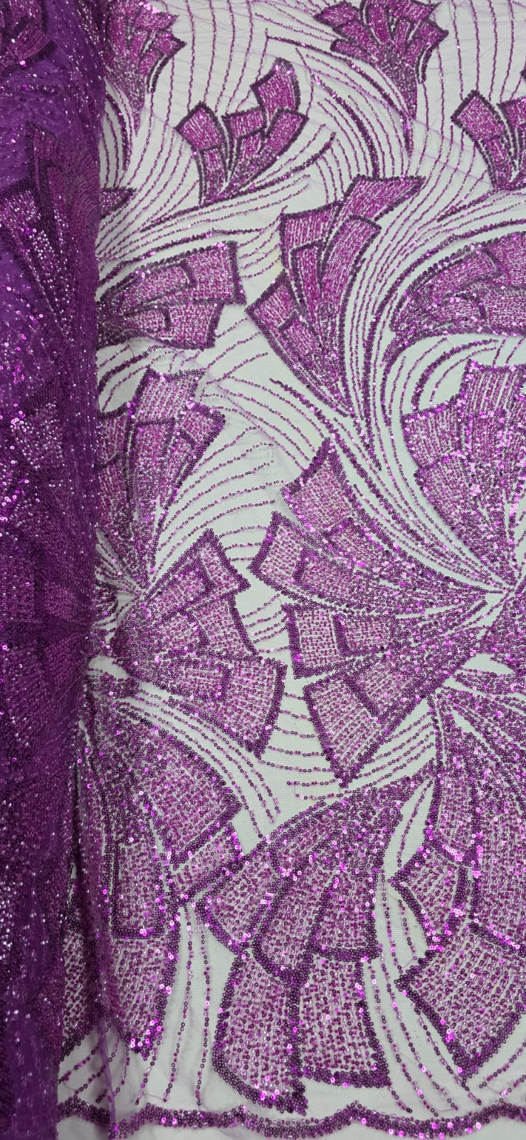 Tule Bordado com Pedrarias Premium Monte Carlo Fucsia Modelo 275