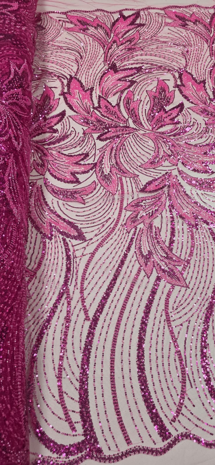 Tule Bordado com Pedrarias Premium Monte Carlo Pink Modelo 274