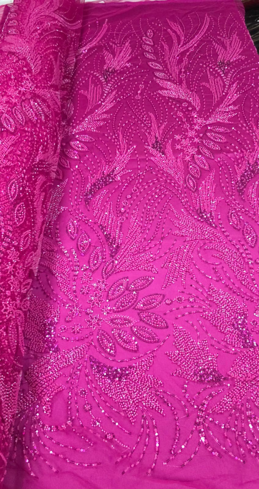 Tule Bordado com Pedrarias Premium Monte Carlo Pink Modelo 336