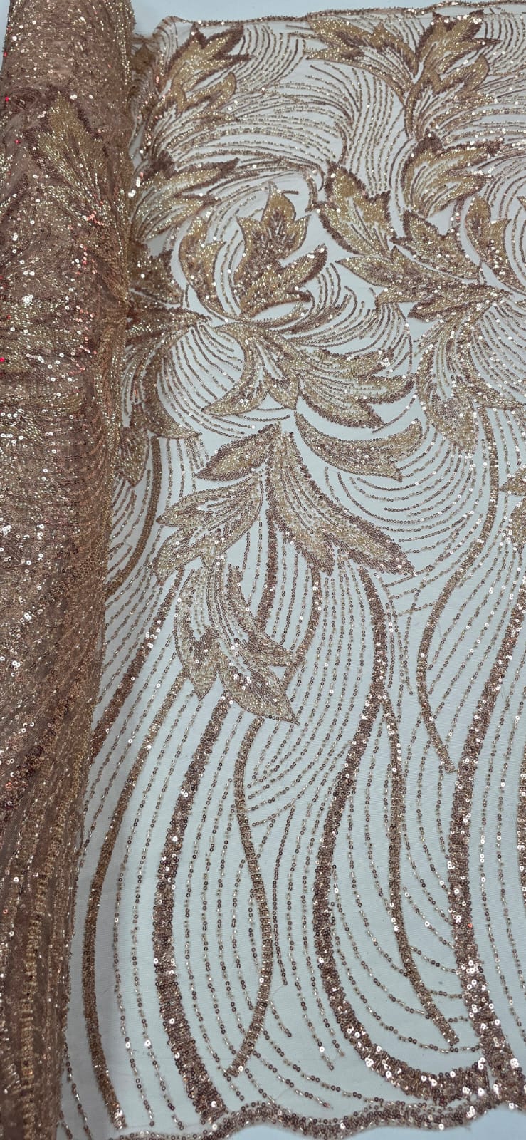 Tule Bordado com Pedrarias Premium Monte Carlo Rosê Gold Modelo 274