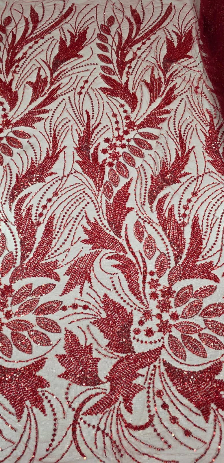 Tule Bordado com Pedrarias Premium Monte Carlo Vermelho Ferrari modelo 336