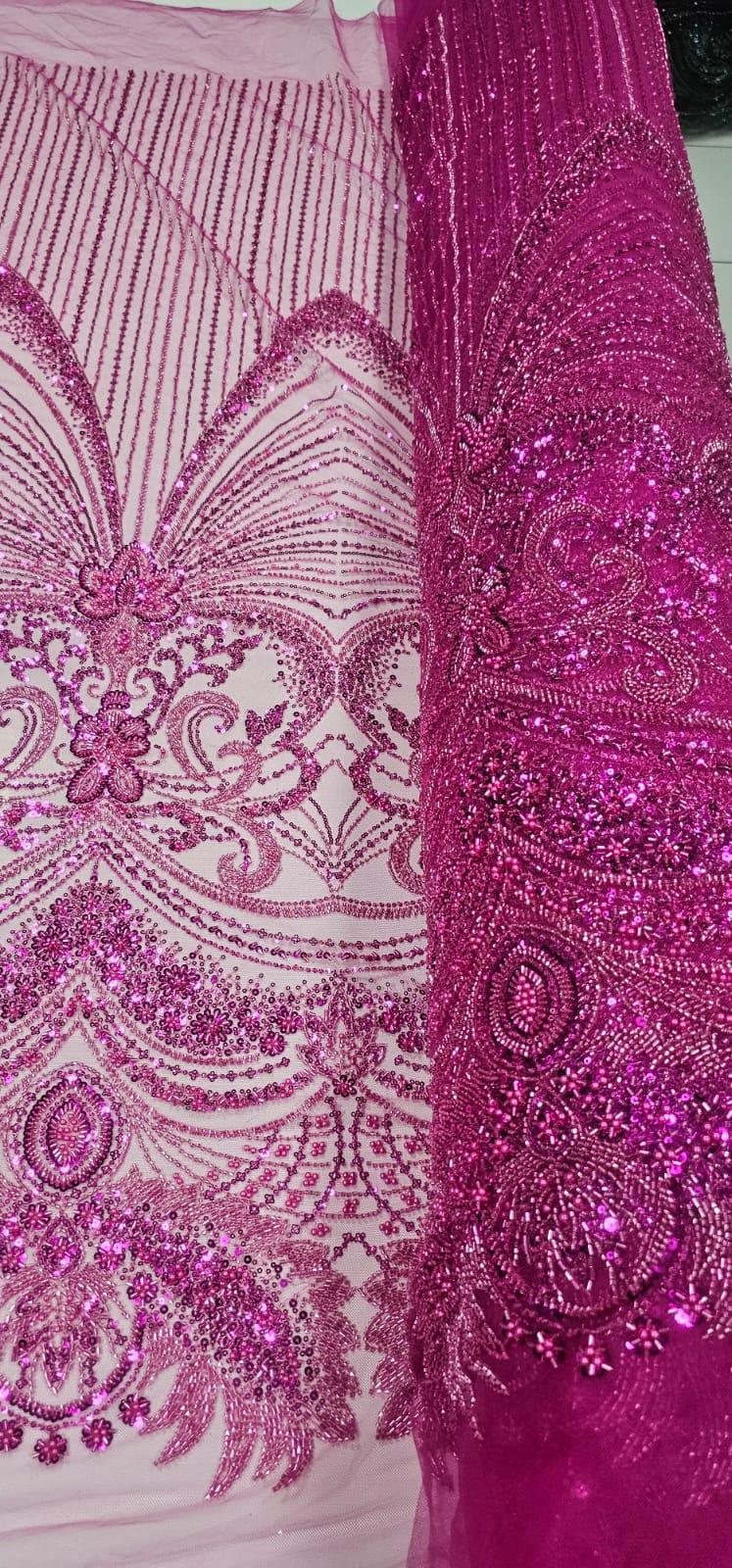 Tule Bordado com Pedrarias Premium Pink TM05892A