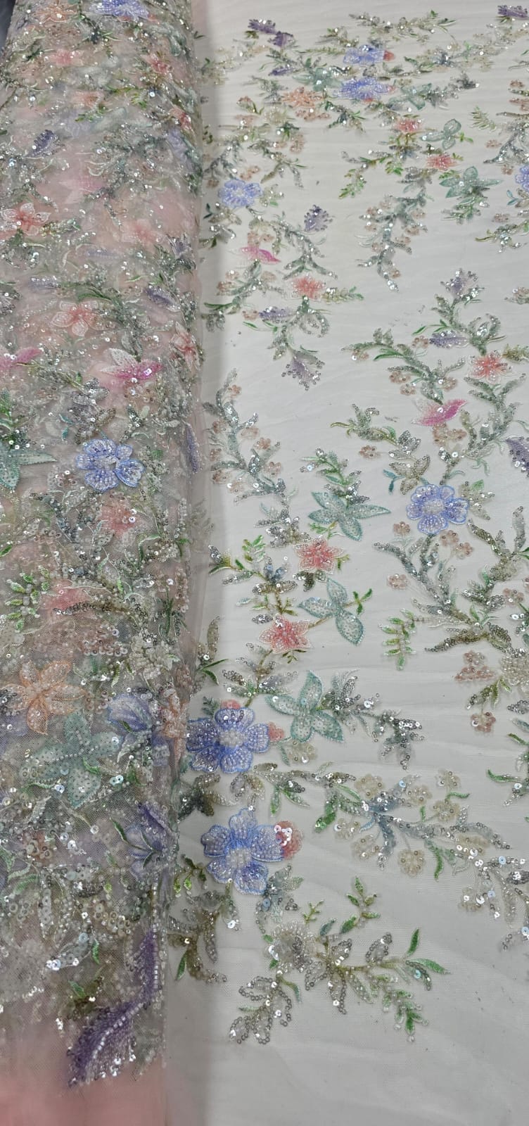 Tule Bordado com Pedrarias Premium Primavera Multicolor Rosa Bebê