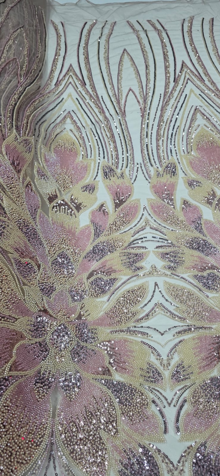 Tule Bordado com Pedrarias Premium Rosê Gold com Amarelo Claro HT70523