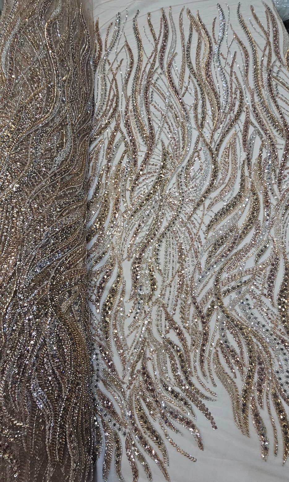 Tule Bordado com Pedrarias Premium Rosê Gold com Dourado Multicolor  HT98063 