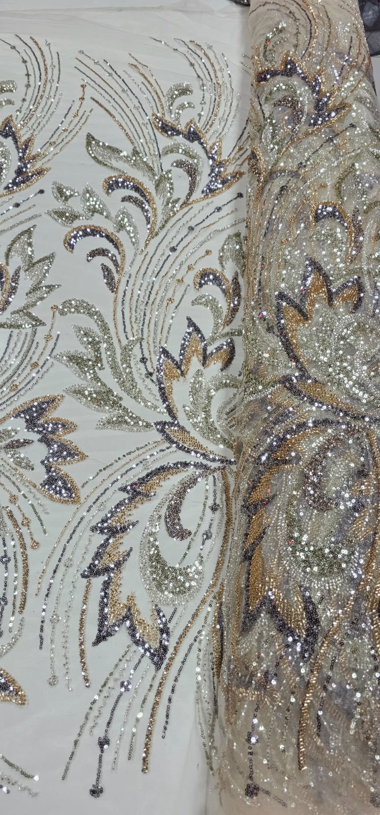 Tule Bordado com Pedrarias Premium Veneza Dourado Multicolor