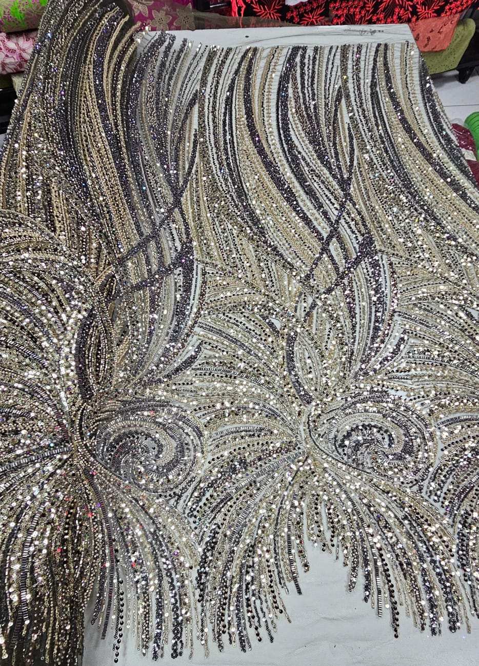 Tule Bordado com Pedrarias Premium Verde com Dourado Multicolor HT97797