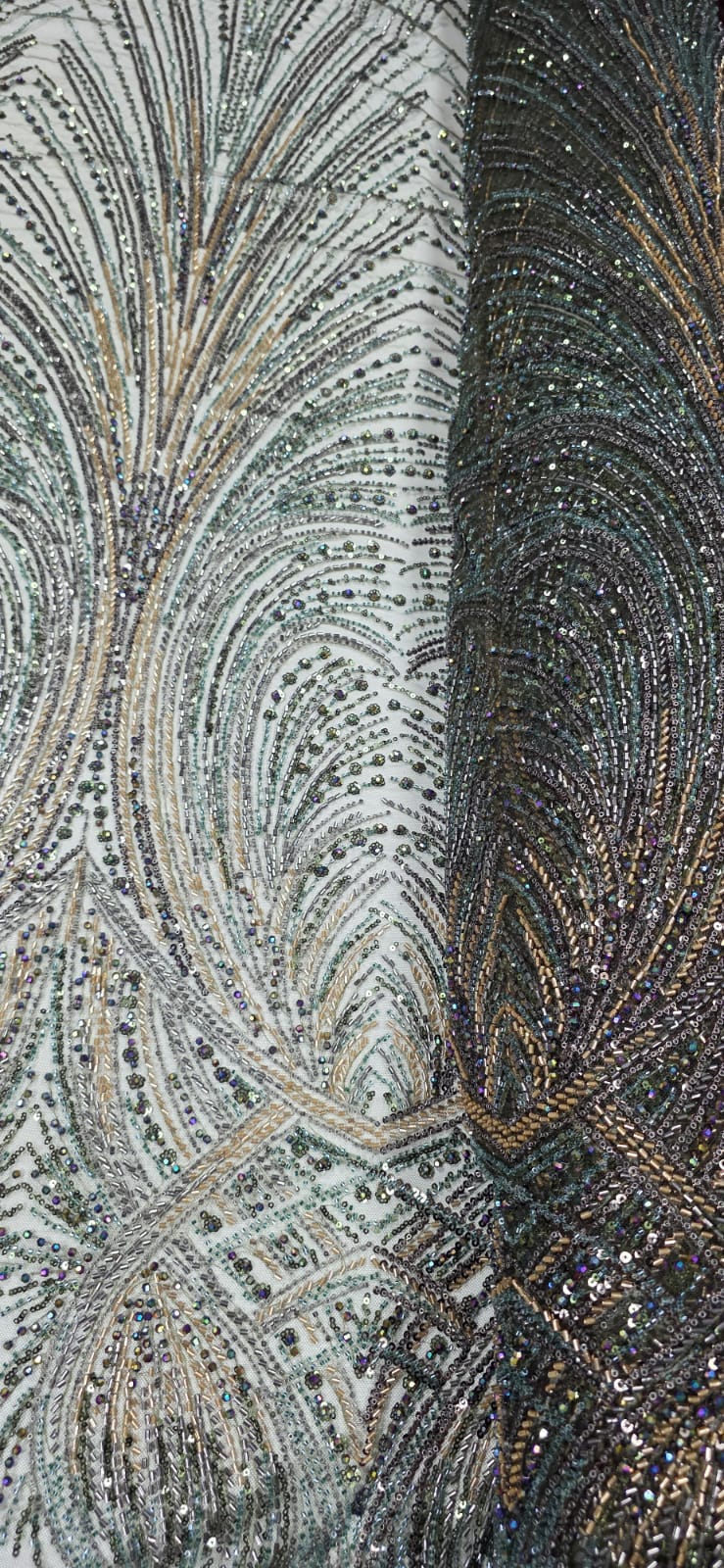 Tule Bordado com Pedrarias Premium Verde Militar Multicolor Modelo HT70848