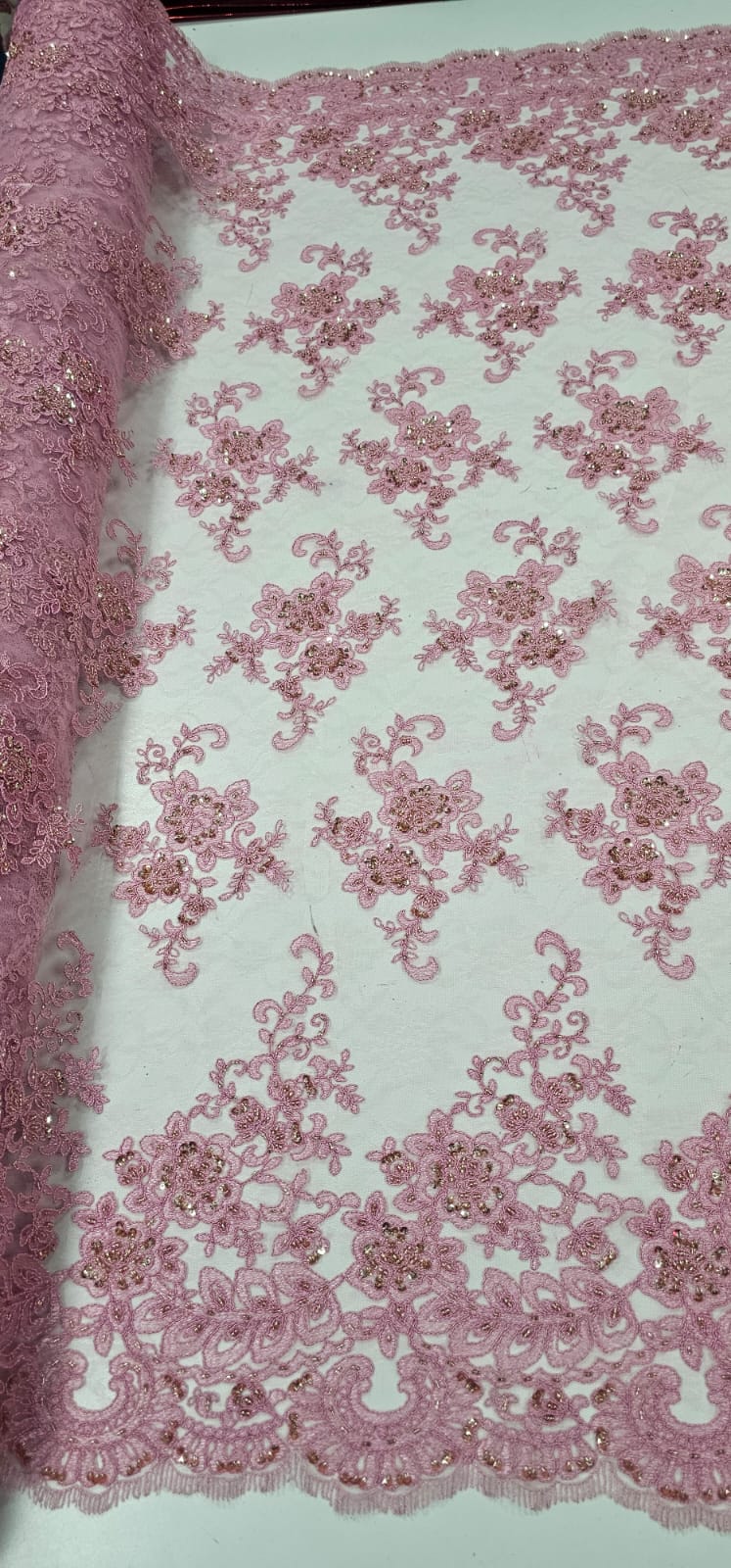 Tule Bordado Coreano Com Pedrarias Rosê Com Dourado