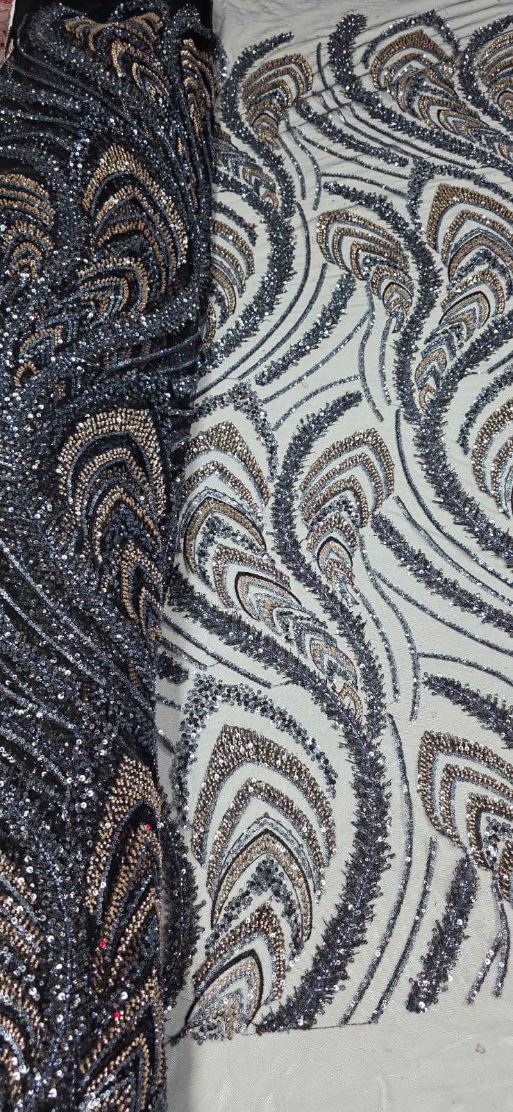 Tule Bordado Premium com Pedrarias Azul Marinho Multicolor HS1055