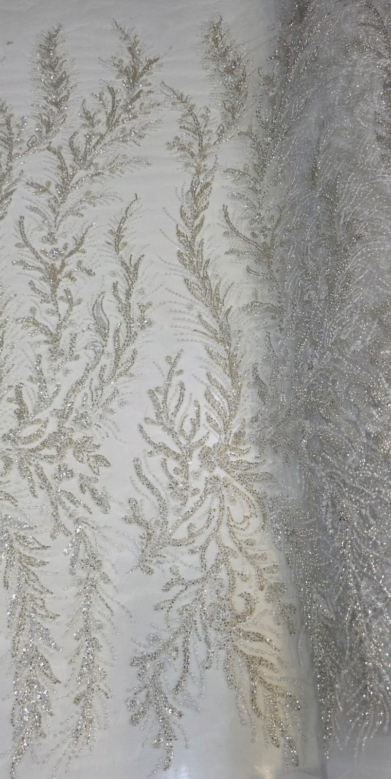 Tule Bordado Premium com Pedrarias Champagne com Prata  BC284A1