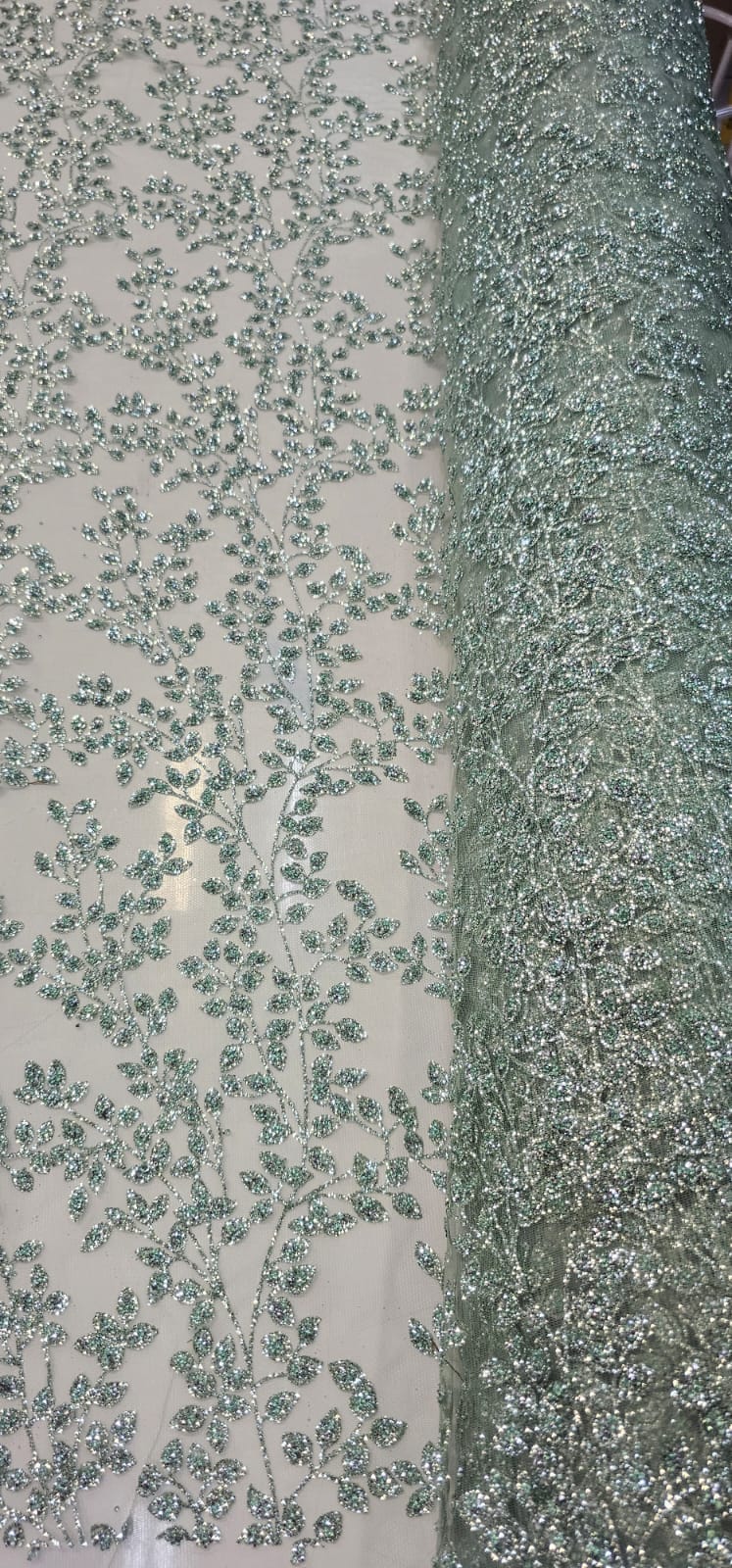 Tule com Glitter Diamond Flores e Galhos Verde Menta