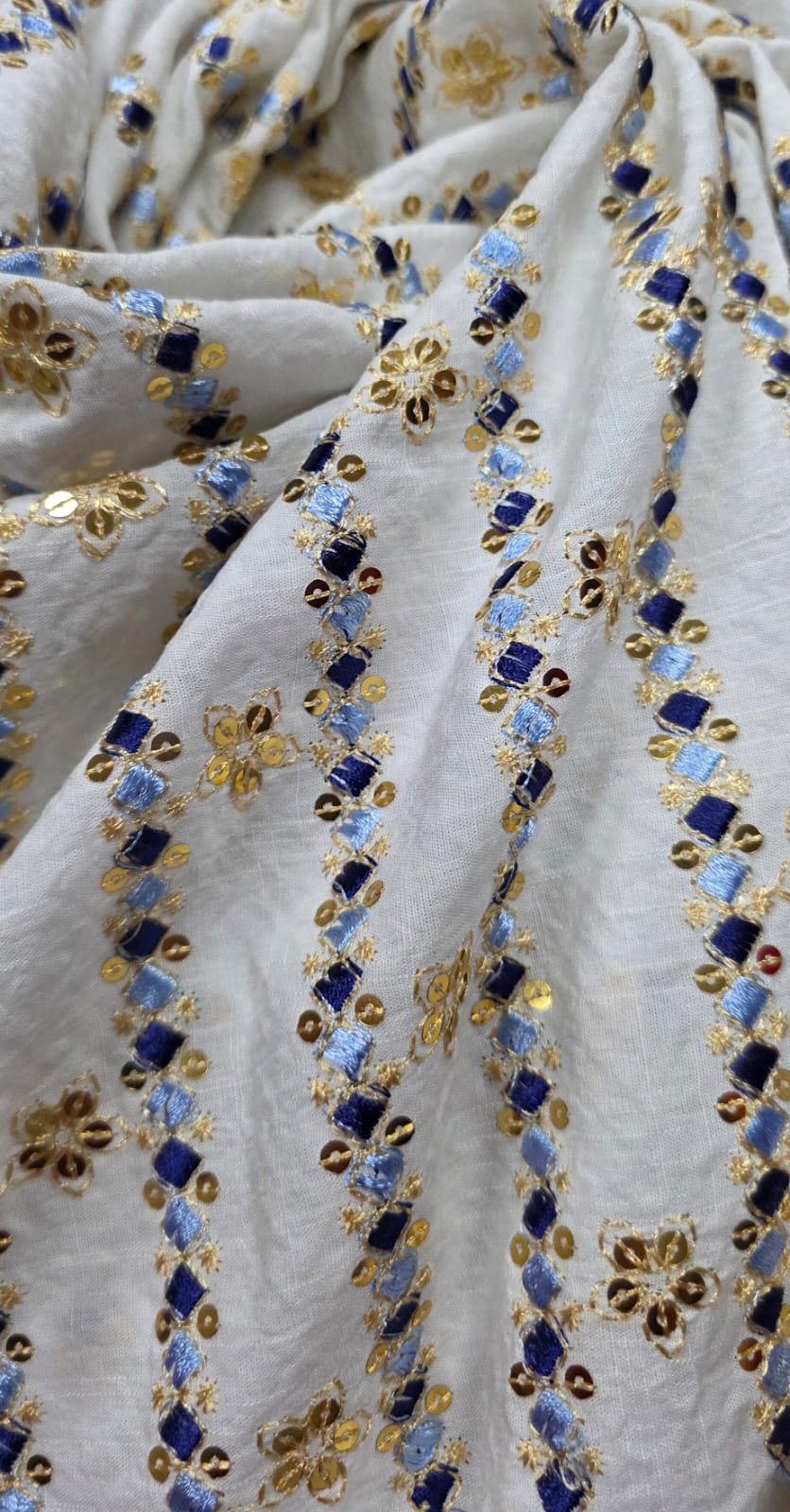 Viscolinho Premium Indiano Bordado Tons de Azul