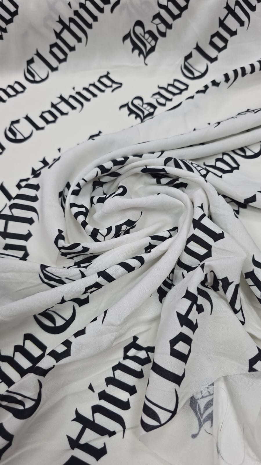 Viscose Estampada Baw Clothing Fundo Branco