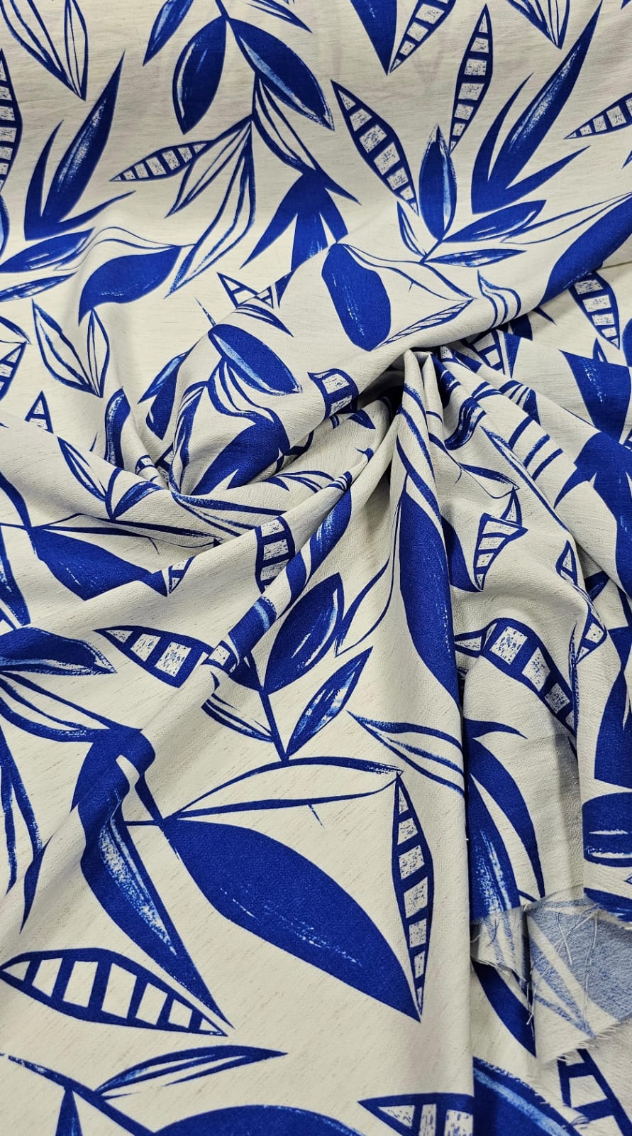 Viscose Pesada Rustique Estampada Floral Azul 5B