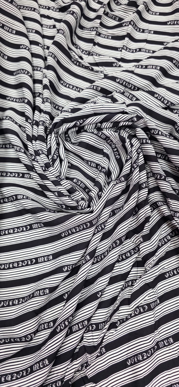 Viscose Premium Baw Listrado Preto e Branco