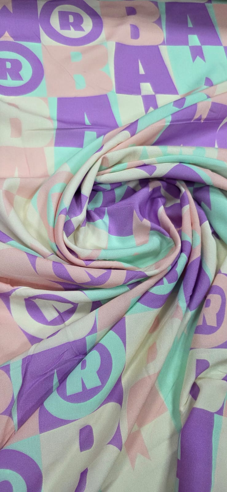 Viscose Premium Estampa Baw Fundo Tons Pastéis