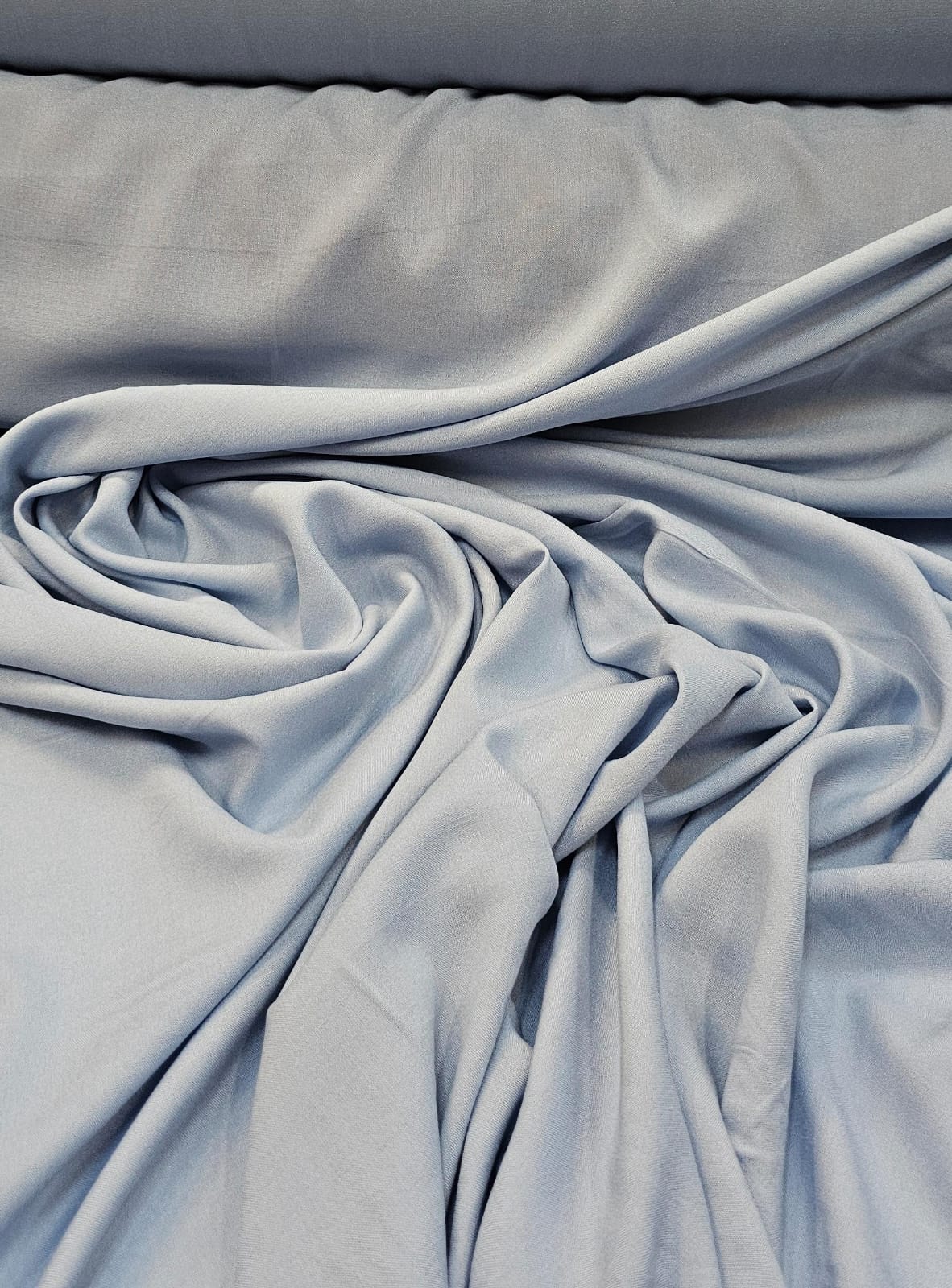 Viscose Lisa Azul Serenity