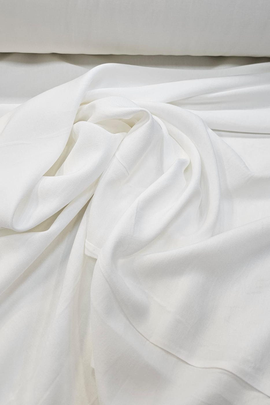 Viscose Lisa Off White