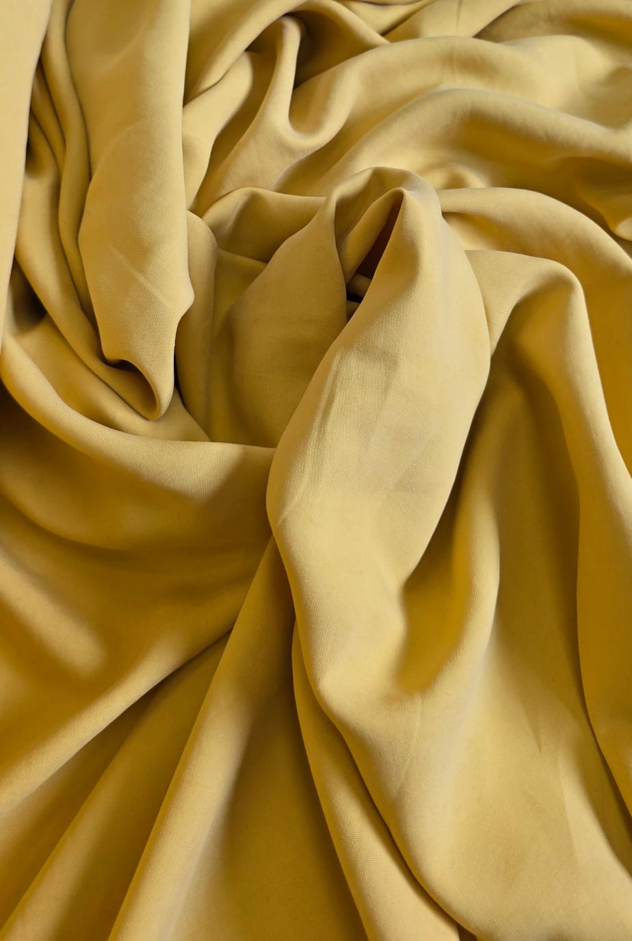 Viscose Lisa Premium Sarjada Aveludada Amarelo Mostarda