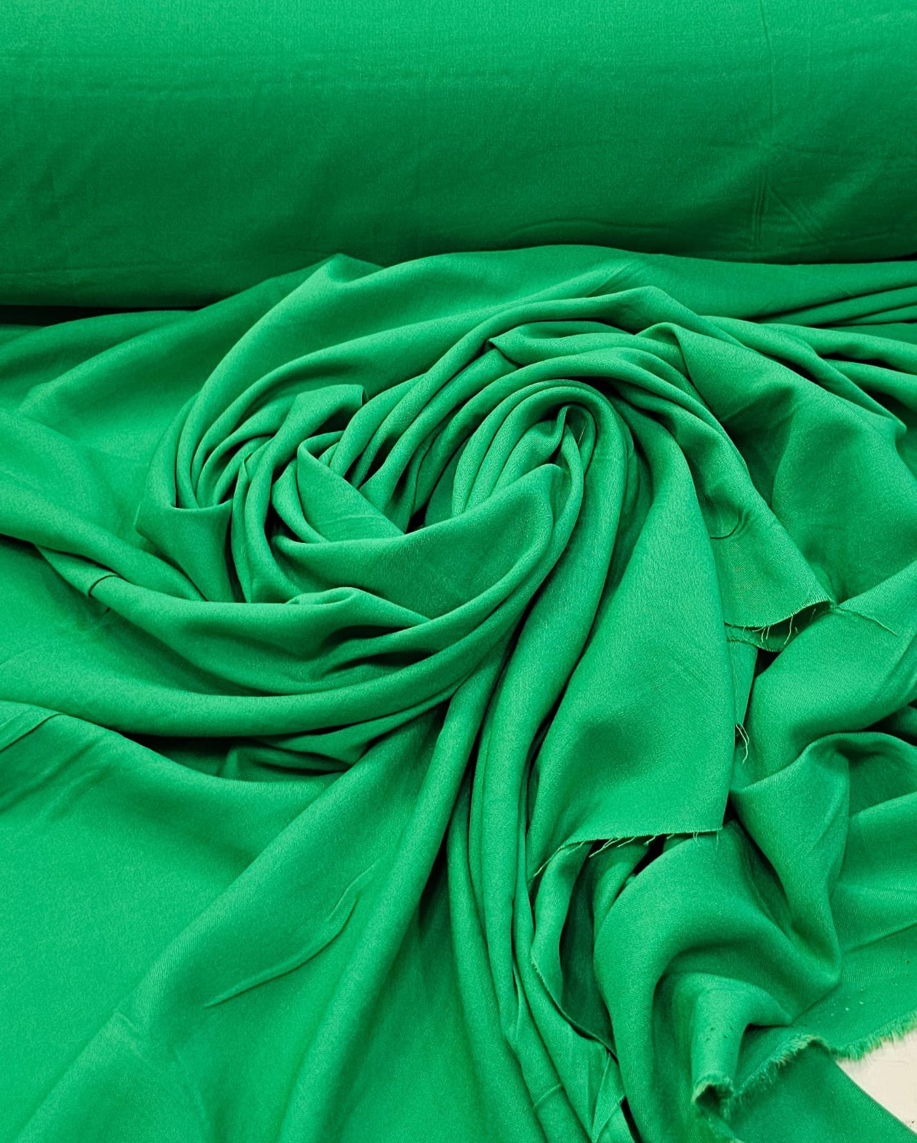 Viscose Lisa Verde Bandeira Claro